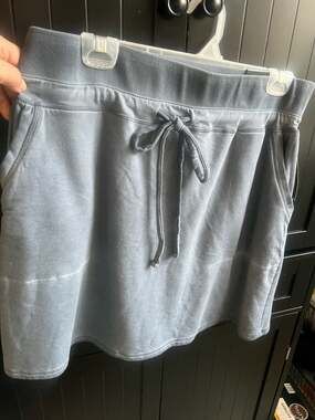 NWT Lane Bryant Blue Mineral Wash French Terry Skirt with Pockets, 14/16